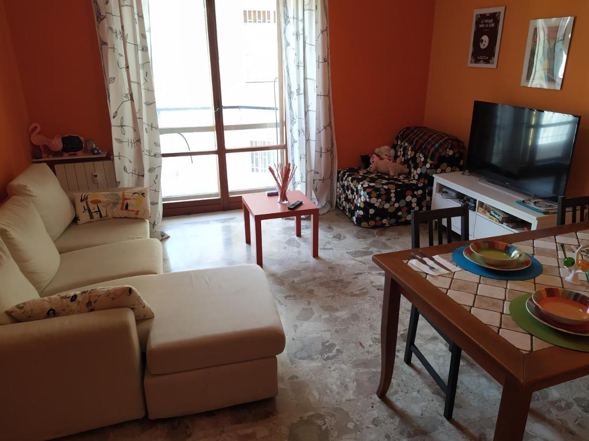Vesuvio Corner - Spacious And Colorful Apartment In San Giorgio, Very Close To Napoli, Ideal For Families And Groups, Close To Pompeii, Sorrento... San Giorgio a Cremano Ngoại thất bức ảnh