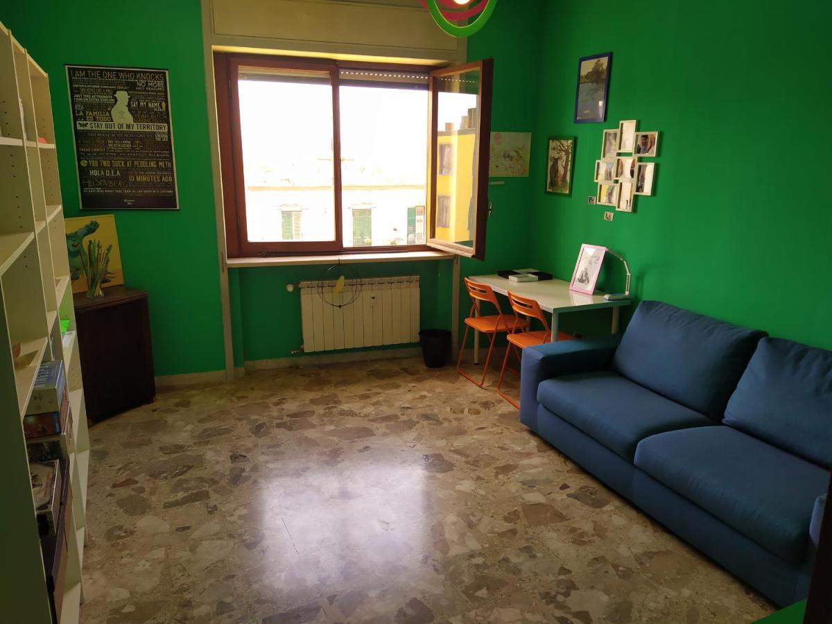 Vesuvio Corner - Spacious And Colorful Apartment In San Giorgio, Very Close To Napoli, Ideal For Families And Groups, Close To Pompeii, Sorrento... San Giorgio a Cremano Ngoại thất bức ảnh