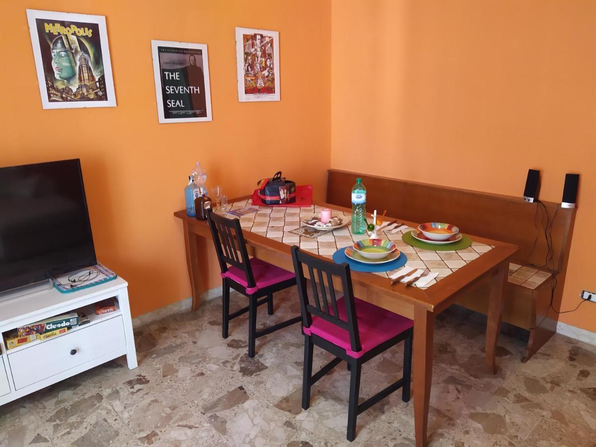 Vesuvio Corner - Spacious And Colorful Apartment In San Giorgio, Very Close To Napoli, Ideal For Families And Groups, Close To Pompeii, Sorrento... San Giorgio a Cremano Ngoại thất bức ảnh